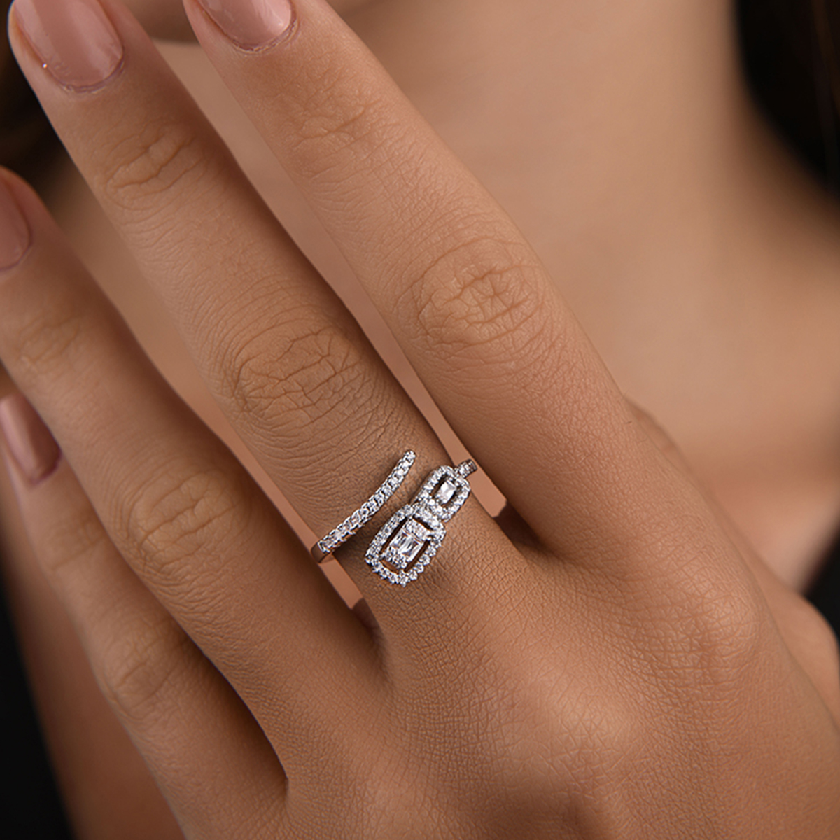 Luxe Frame Ring - Image 2