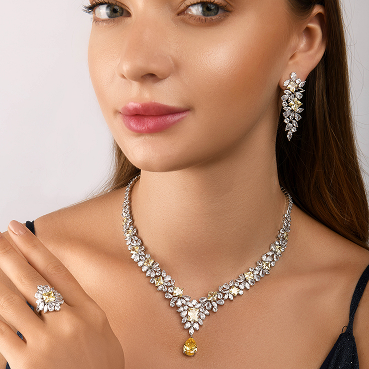 Yellow Diamond Cascade - Image 3